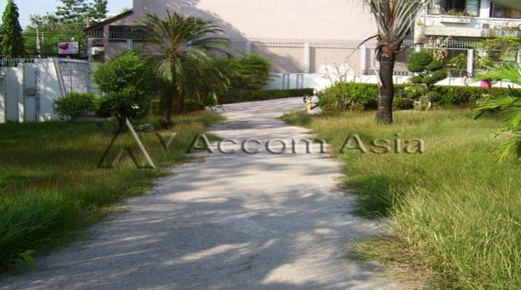 9  House For Rent in Sukhumvit ,Bangkok BTS Phrom Phong 1719996