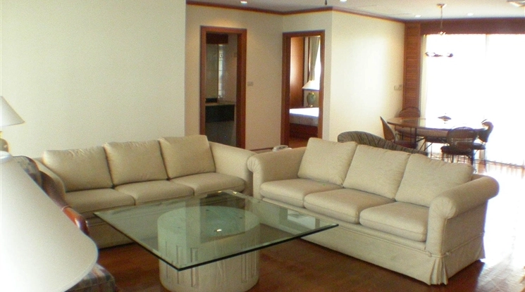 7  2 br Apartment For Rent in Sathorn ,Bangkok BTS Chong Nonsi at Classic Contemporary Style 1001003