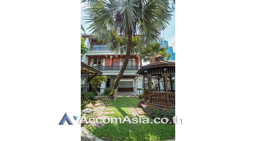 15  2 br House For Rent in sukhumvit ,Bangkok BTS Ekkamai 1720010