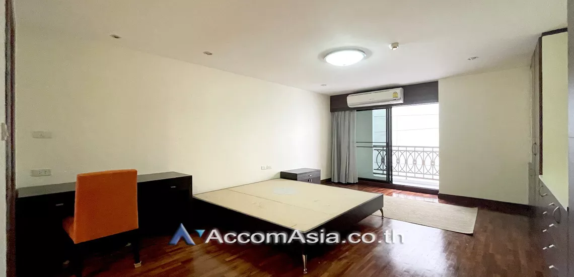 11  3 br Apartment For Rent in Sukhumvit ,Bangkok BTS Asok - MRT Sukhumvit at Easy to access BTS and MRT 1420037