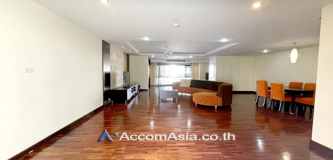 Pet friendly |  3 Bedrooms  Apartment For Rent in Sukhumvit, Bangkok  near BTS Asok - MRT Sukhumvit (1420037)