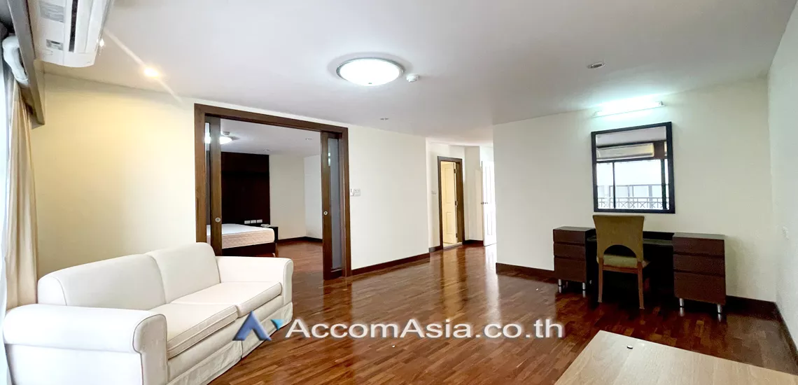 8  3 br Apartment For Rent in Sukhumvit ,Bangkok BTS Asok - MRT Sukhumvit at Easy to access BTS and MRT 1420037