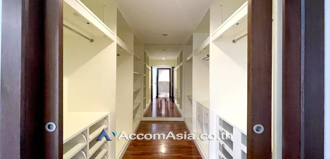 9  3 br Apartment For Rent in Sukhumvit ,Bangkok BTS Asok - MRT Sukhumvit at Easy to access BTS and MRT 1420037