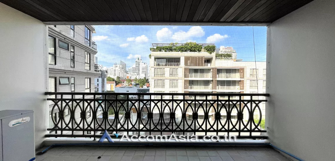 18  3 br Apartment For Rent in Sukhumvit ,Bangkok BTS Asok - MRT Sukhumvit at Easy to access BTS and MRT 1420037