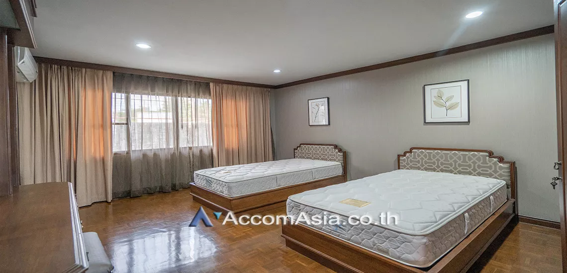 7  3 br Apartment For Rent in Sukhumvit ,Bangkok BTS Ekkamai at Classic contemporary 1420066