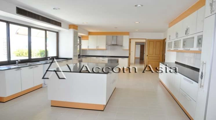 unitPenthouse |  5 Bedrooms  Apartment For Rent in Sathorn, Bangkok  near BTS Chong Nonsi (1520081)