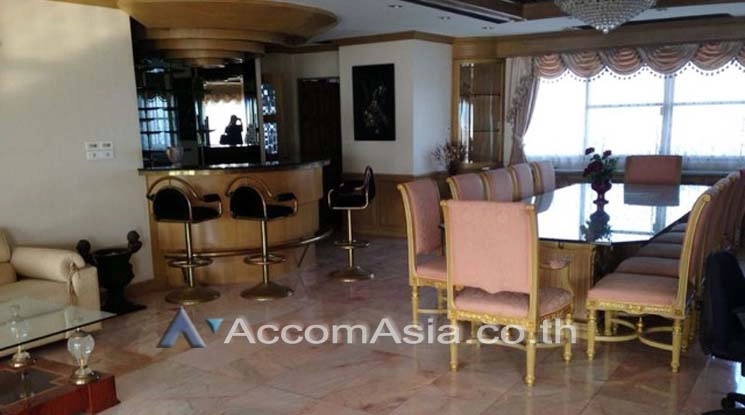 unitPet friendly |  3 Bedrooms  Condominium For Rent in Sukhumvit, Bangkok  near BTS Ekkamai (1520086)