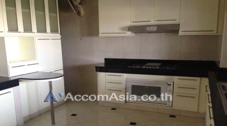 unitPet friendly |  3 Bedrooms  Condominium For Rent in Sukhumvit, Bangkok  near BTS Ekkamai (1520086)