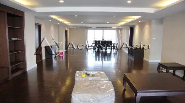  2  3 br Apartment For Rent in Sukhumvit ,Bangkok BTS Asok - MRT Sukhumvit at Family Apartment with Lake View 20779