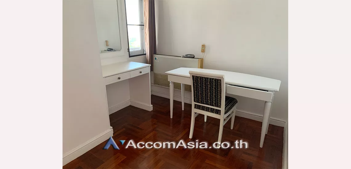 10  3 br Apartment For Rent in Phaholyothin ,Bangkok BTS Ari at Simply Delightful - Convenient 1420106