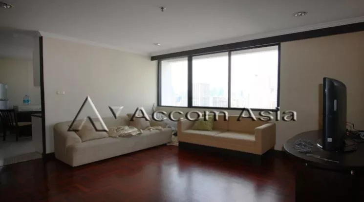 unit 3 Bedrooms  Condominium For Rent in Sukhumvit, Bangkok  near BTS Nana (1520128)
