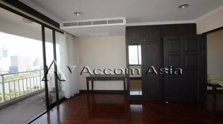 5  3 br Condominium For Rent in Sukhumvit ,Bangkok BTS Nana at Lake Green 1520128
