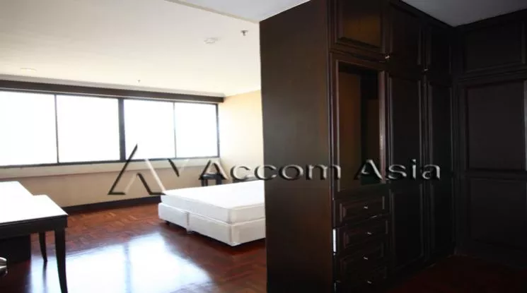 8  3 br Condominium For Rent in Sukhumvit ,Bangkok BTS Nana at Lake Green 1520128