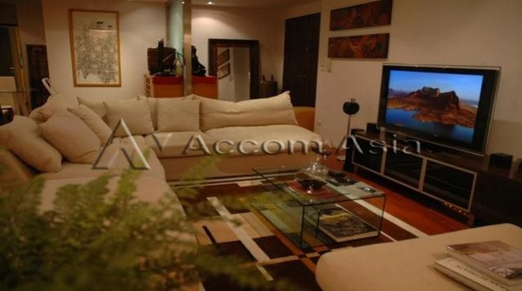 Urbana Langsuan Condominium  2 Bedroom for Sale & Rent BTS Chitlom in Ploenchit Bangkok