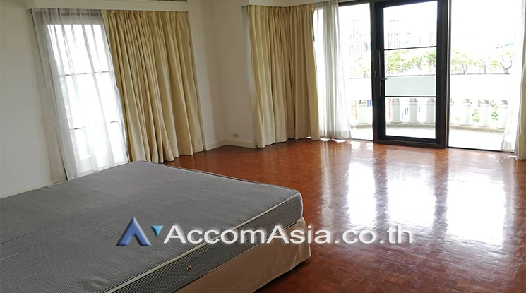 5  3 br Apartment For Rent in Sathorn ,Bangkok BTS Chong Nonsi at Kid Friendly Place Short Walk to Nang Linchi Road 1520172
