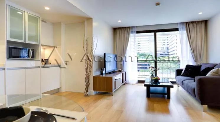 unit 2 Bedrooms  Condominium For Rent in Silom, Bangkok  near BTS Chong Nonsi (1520198)