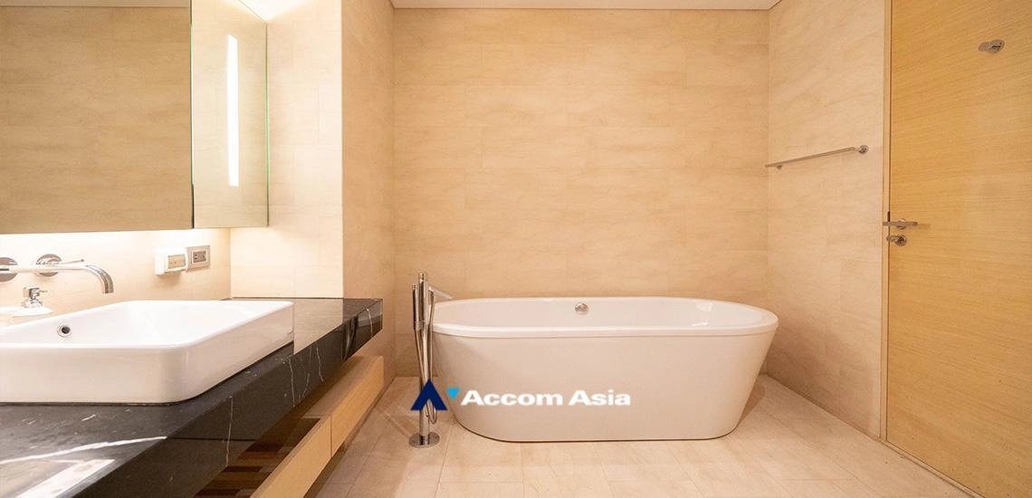 7  2 br Condominium for rent and sale in Silom ,Bangkok BTS Sala Daeng - MRT Silom at Saladaeng Residences 1520201