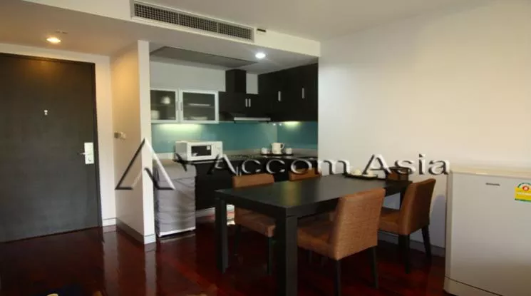 unit 2 Bedrooms  Apartment For Rent in Sukhumvit, Bangkok  near BTS Phrom Phong (1420207)