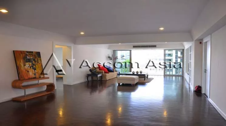  2  3 br Apartment For Rent in Sukhumvit ,Bangkok BTS Asok - MRT Sukhumvit at Family Apartment with Lake View 1420210