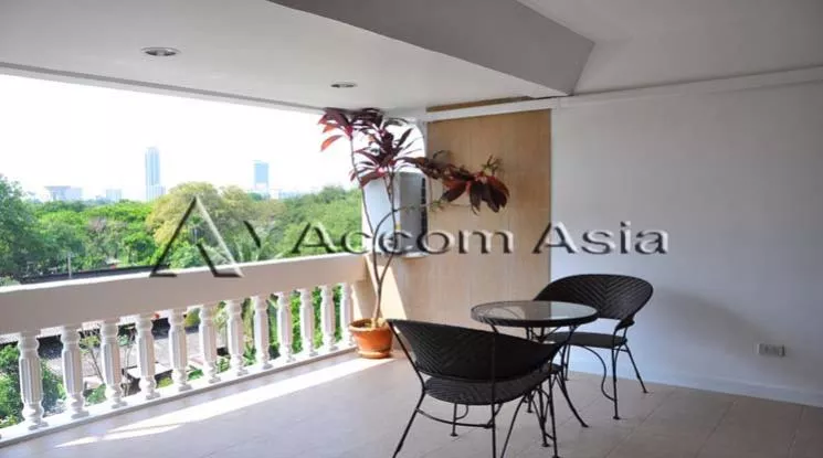 1  3 br Apartment For Rent in Sukhumvit ,Bangkok BTS Asok - MRT Sukhumvit at Family Apartment with Lake View 1420210