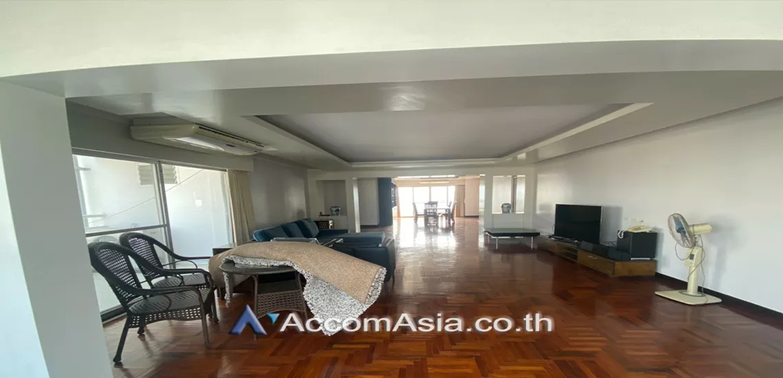 unitBig Balcony |  3 Bedrooms  Condominium For Rent in Sukhumvit, Bangkok  near BTS Phrom Phong (1520223)