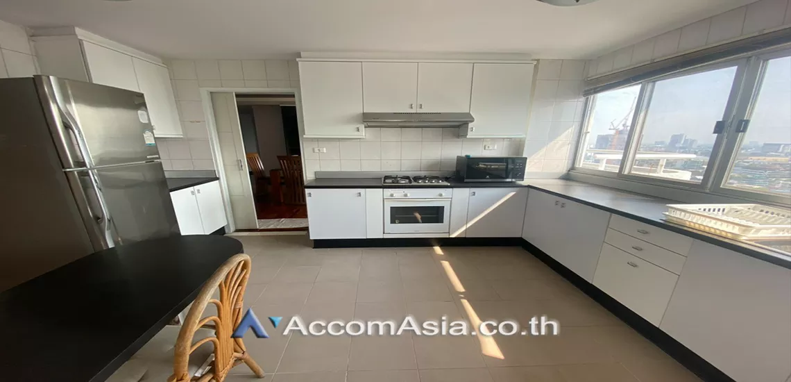 unitBig Balcony |  3 Bedrooms  Condominium For Rent in Sukhumvit, Bangkok  near BTS Phrom Phong (1520223)