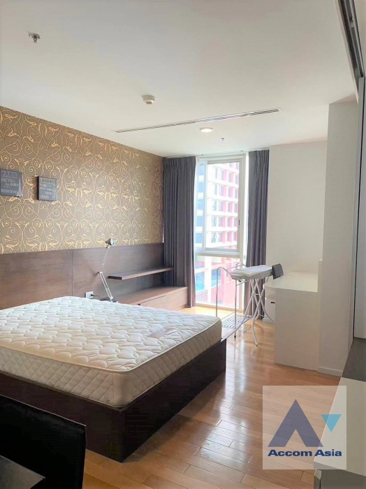 8  2 br Condominium for rent and sale in Silom ,Bangkok BTS Sala Daeng - MRT Silom at The Legend Saladaeng 1520227