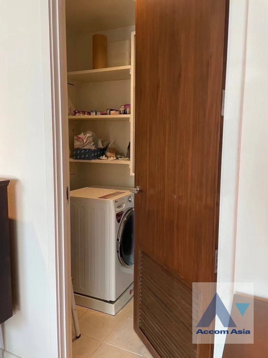 6  2 br Condominium for rent and sale in Silom ,Bangkok BTS Sala Daeng - MRT Silom at The Legend Saladaeng 1520227