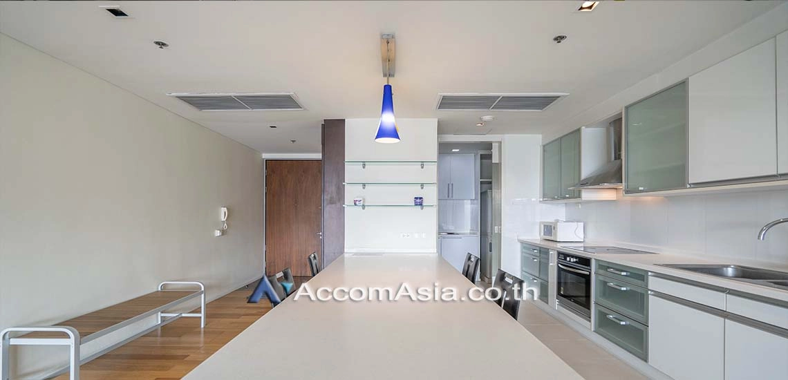 unitBig Balcony, Pet friendly |  2 Bedrooms  Condominium For Rent in Sukhumvit, Bangkok  near BTS Asok - MRT Sukhumvit (1520243)