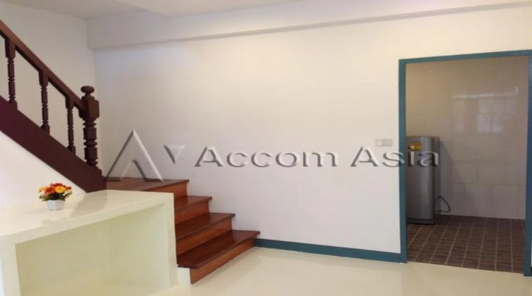 4  2 br House For Rent in Ploenchit ,Bangkok BTS Ploenchit 1720255