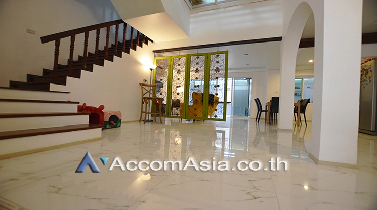  1  2 br Townhouse For Sale in Sukhumvit ,Bangkok BTS Phrom Phong at A Unique Living Place 1720265