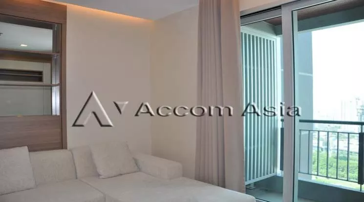  2 Bedrooms  Condominium For Rent & Sale in Phaholyothin, Bangkok  near MRT Phetchaburi - ARL Makkasan (1520266)