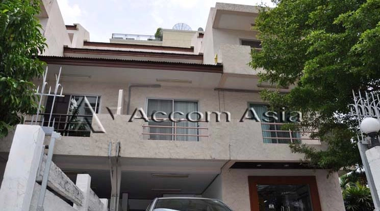 unitHome Office |  4 Bedrooms  House For Rent in Ploenchit, Bangkok  near BTS Ploenchit (2520277)