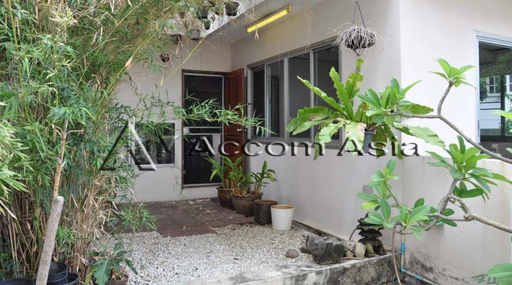 15  4 br House For Rent in Ploenchit ,Bangkok BTS Ploenchit 2520277