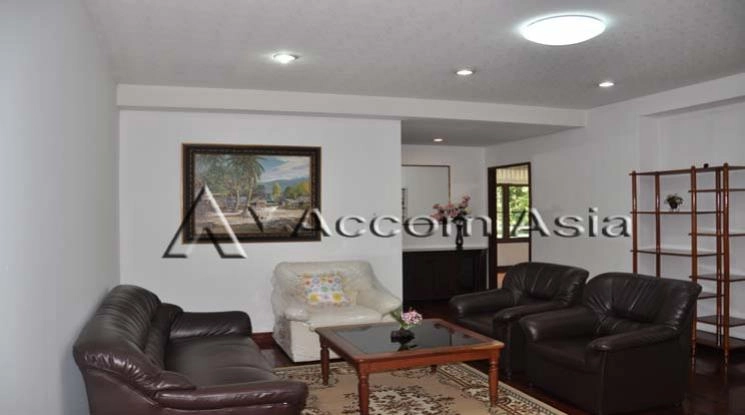 unit 2 Bedrooms  Apartment For Rent in Sukhumvit, Bangkok  near BTS Thong Lo (1520324)