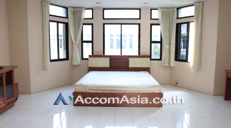 12  3 br Townhouse For Rent in Sukhumvit ,Bangkok BTS Phrom Phong at Chicha Castle 1820327