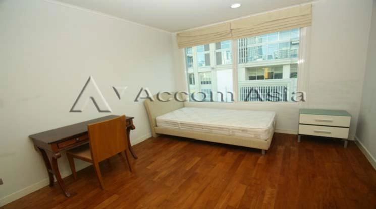 4  3 br Condominium For Rent in Ploenchit ,Bangkok BTS Ploenchit at Baan Siri Ruedee 1520360