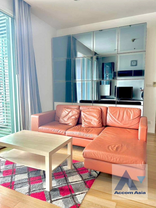 unit 2 Bedrooms  Condominium For Rent in Sukhumvit, Bangkok  near BTS Phrom Phong (1520397)