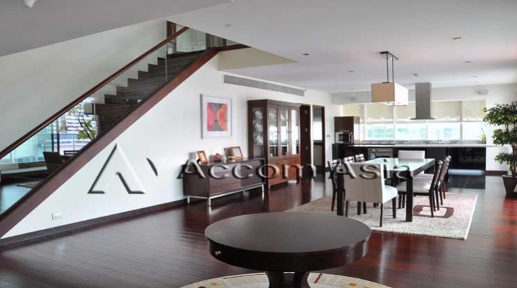 unitHuge Terrace, Duplex Condo, Pet friendly | Spacious unit with private pool and dark wood tones at Le Raffine Sukhumvit 31 Condominium (1520402)