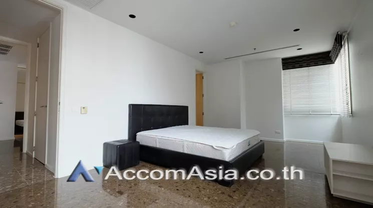 12  2 br Condominium for rent and sale in Silom ,Bangkok BTS Sala Daeng - MRT Silom at The Legend Saladaeng 1520403