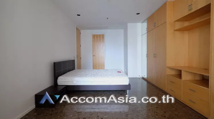 10  2 br Condominium for rent and sale in Silom ,Bangkok BTS Sala Daeng - MRT Silom at The Legend Saladaeng 1520403
