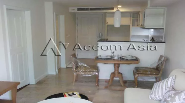Pet friendly |  1 Bedroom  Apartment For Rent in Sathorn, Bangkok  near BTS Saint Louis (1420412)