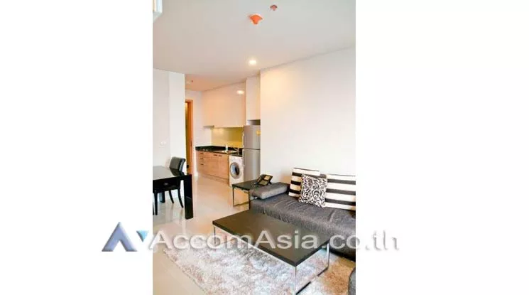 unit 1 Bedroom  Condominium For Rent & Sale in New Phetchaburi, Bangkok  near MRT Phetchaburi (1520433)