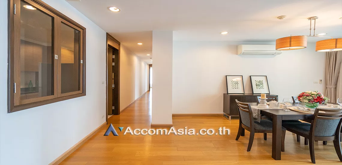 Pet friendly |  3 Bedrooms  Apartment For Rent in Sukhumvit, Bangkok  near BTS Thong Lo (1420466)