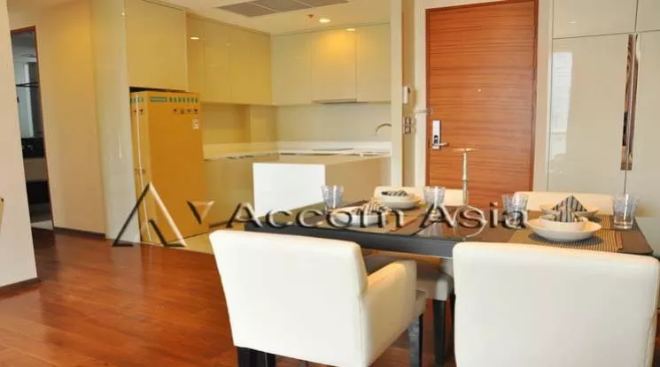 unit 2 Bedrooms  Condominium For Rent in Sukhumvit, Bangkok  near BTS Phrom Phong (1520470)