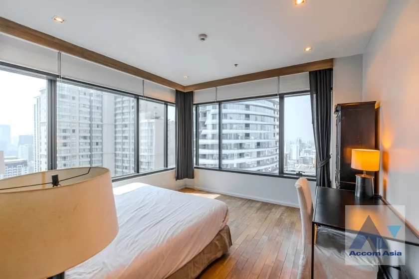 10  2 br Condominium For Rent in Ploenchit ,Bangkok BTS Chitlom at Royal Maneeya Executive Residence 1520477