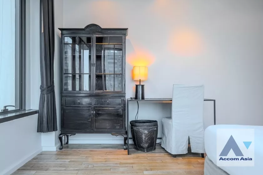 13  2 br Condominium For Rent in Ploenchit ,Bangkok BTS Chitlom at Royal Maneeya Executive Residence 1520477