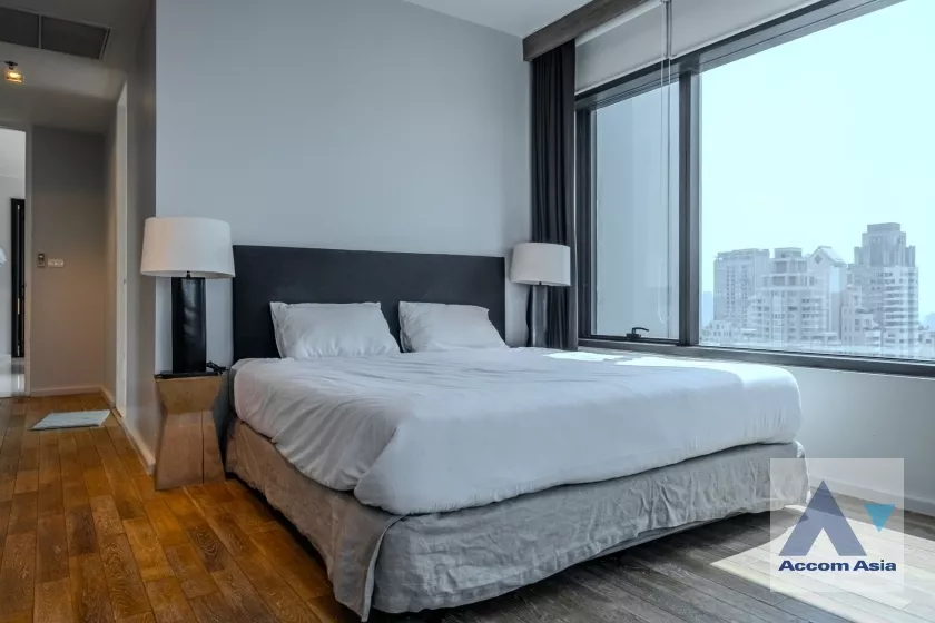 12  2 br Condominium For Rent in Ploenchit ,Bangkok BTS Chitlom at Royal Maneeya Executive Residence 1520477