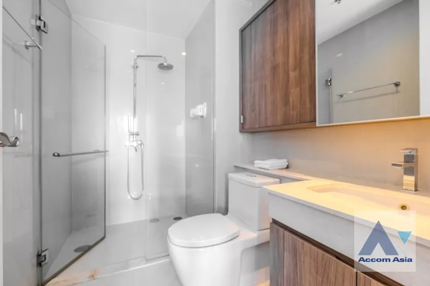 20  2 br Condominium For Rent in Ploenchit ,Bangkok BTS Chitlom at Royal Maneeya Executive Residence 1520477