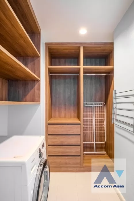 21  2 br Condominium For Rent in Ploenchit ,Bangkok BTS Chitlom at Royal Maneeya Executive Residence 1520477